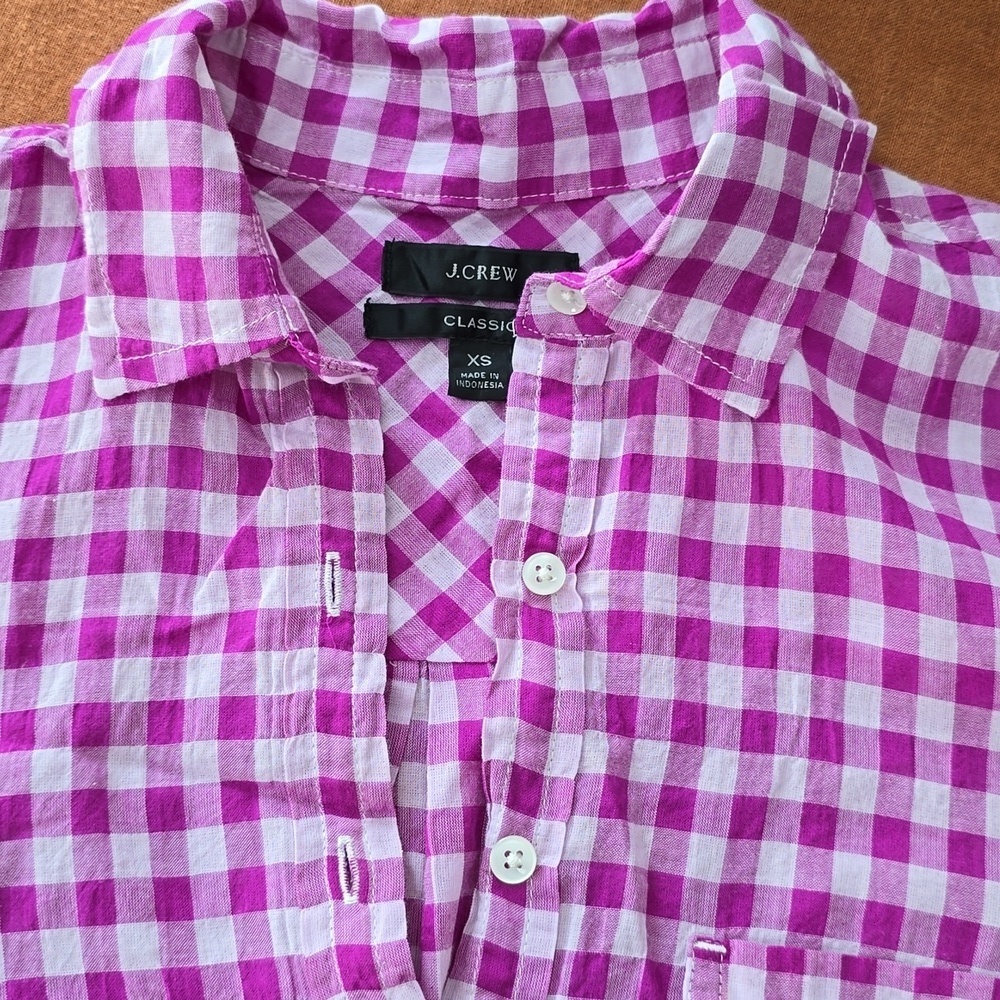 J. Crew Gingham Pullover 1/2 Button Up Shirt - Picture 2 of 10